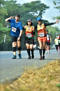 BIB: 8008, 47530, 40395
                            <button type="button" onclick="openModal(10126360)" class="btn btn-primary btn-sm float-right btn-popup" data-toggle="modal" data-target=".modal-high-quality">
                        <i class="fas fa-shopping-cart"></i> Add to Cart
                    </button>
                                            <button type="button" onclick="isThisMe(10126360, true)" class="btn btn-success btn-sm float-right btn-popup btn-isme hidden" data-toggle="tooltip" data-placement="bottom" title="นี่คือรูปของคุณใช่ไหม คลิกที่นี่เพื่อเอาเข้าอัลบั้ม">
                        <i class="fas fa-plus"></i> Add to album
                    </button>
                    <button type="button" onclick="isThisMe(10126360, false)" class="btn btn-warning btn-sm float-right btn-popup btn-isnotme hidden">
                        <i class="fas fa-ban"></i> Remove from album
                    </button>